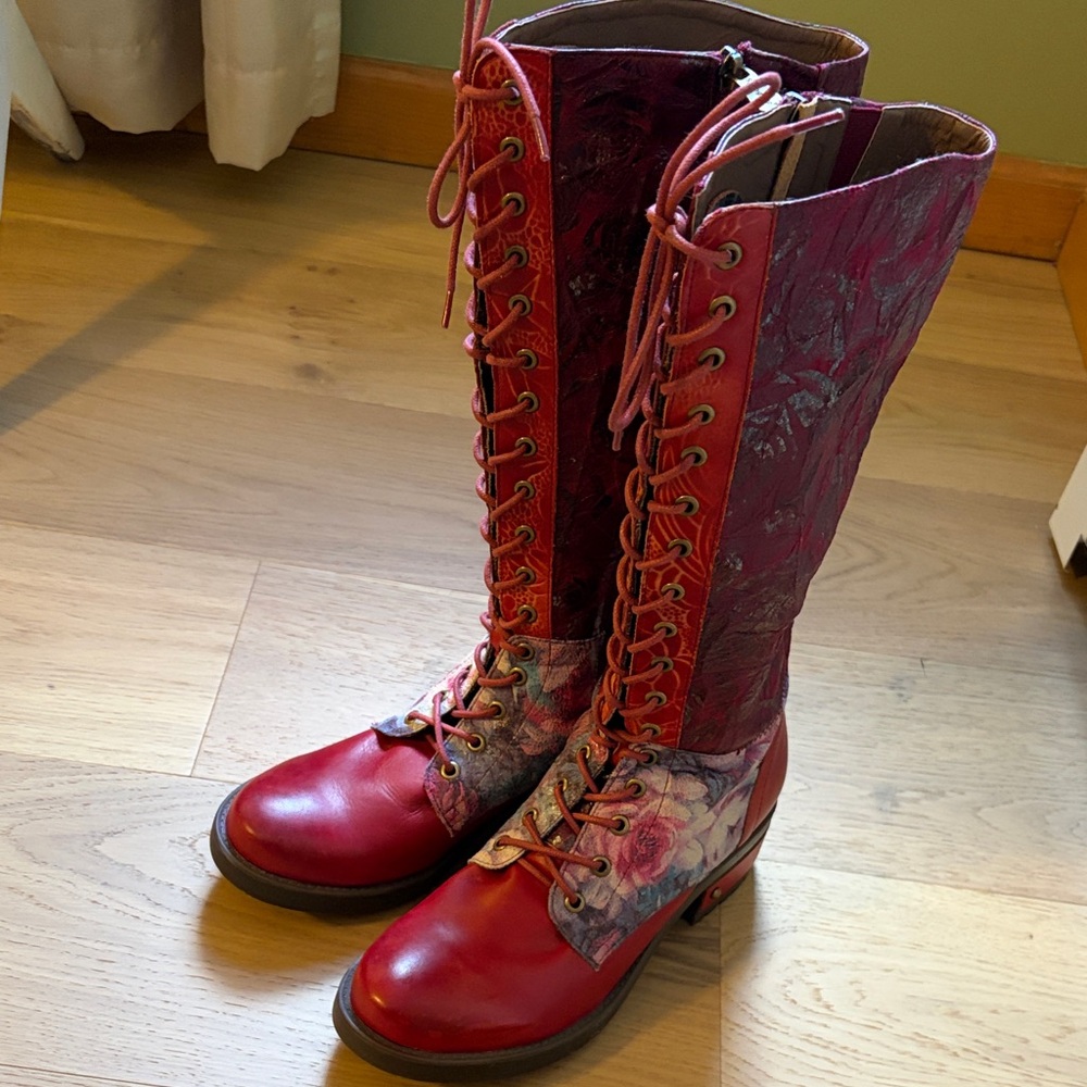 L'Artiste by Spring Step “Iconic” Maroon Leather Flowered-printed Lace Up Boots